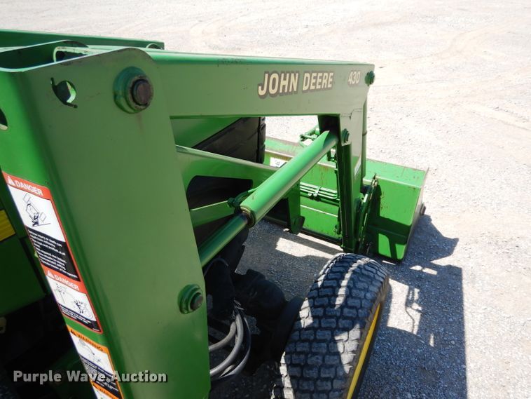 image for item DH0302 2003 John Deere 4410 MFWD tractor