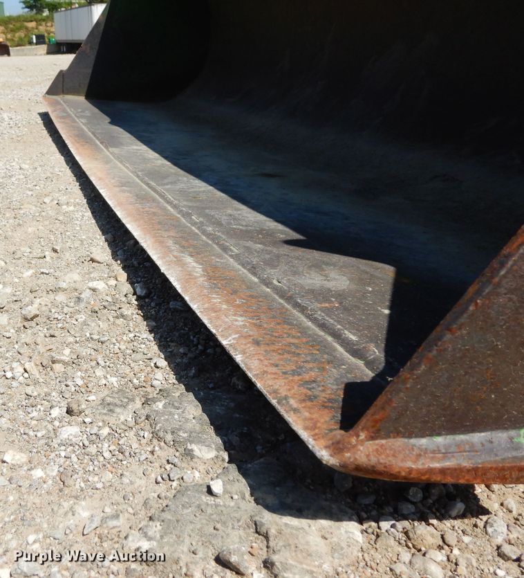 image for item DH0302 2003 John Deere 4410 MFWD tractor