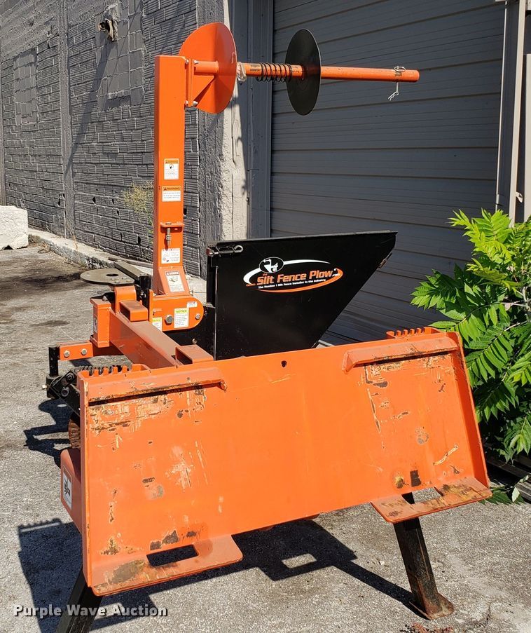 Skid steer silt fence plow in Kansas City, KS Item DH4536 sold