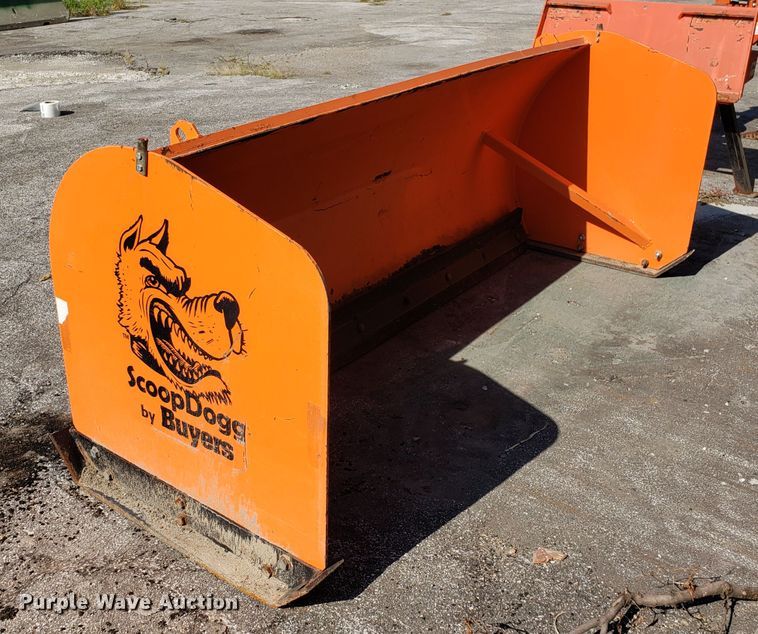 Buyers Scoop Dog skid steer snow plow in Kansas City, KS Item DH4537