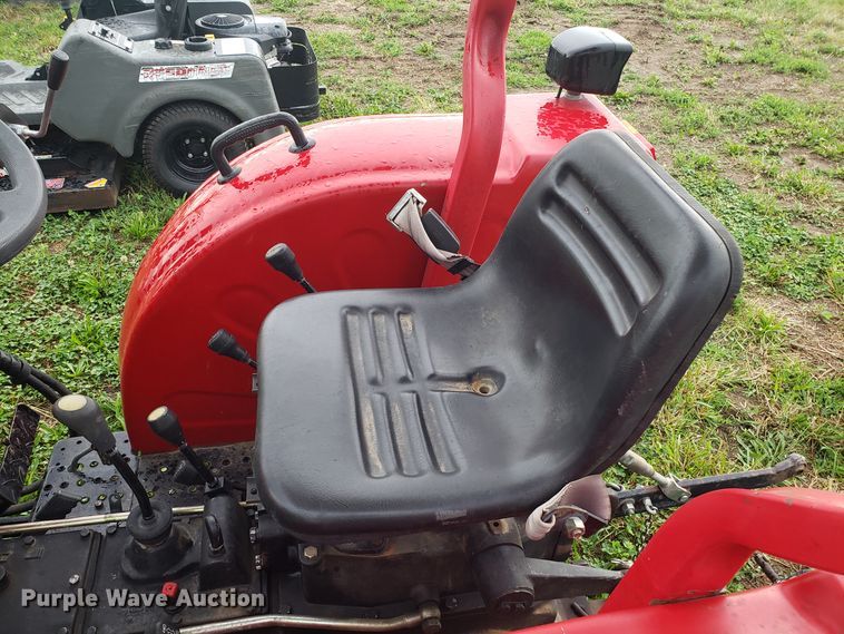 image for item DH4557 Farm Pro 2425 tractor