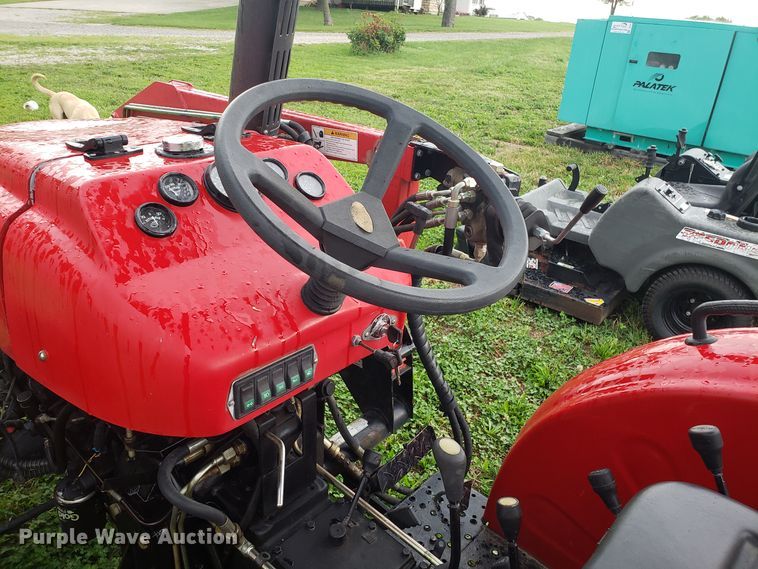 image for item DH4557 Farm Pro 2425 tractor