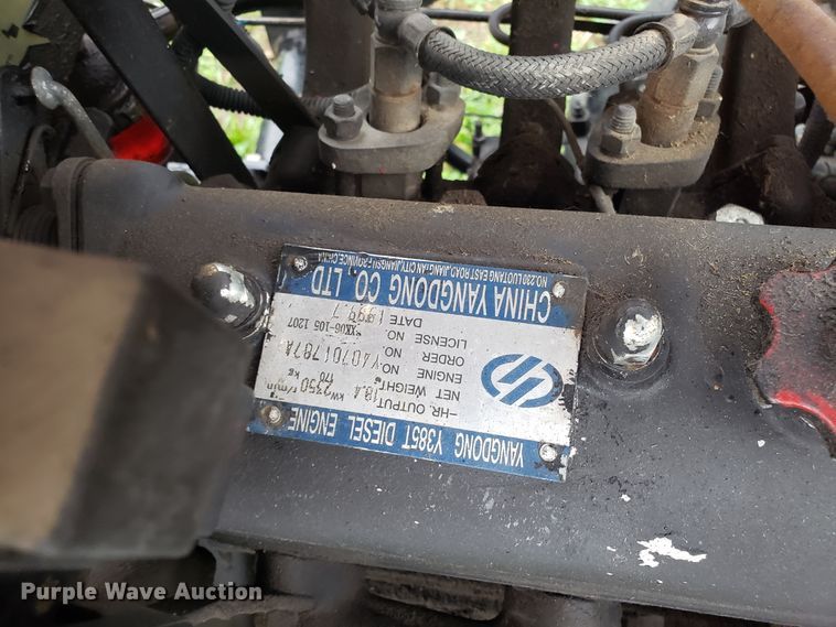 image for item DH4557 Farm Pro 2425 tractor