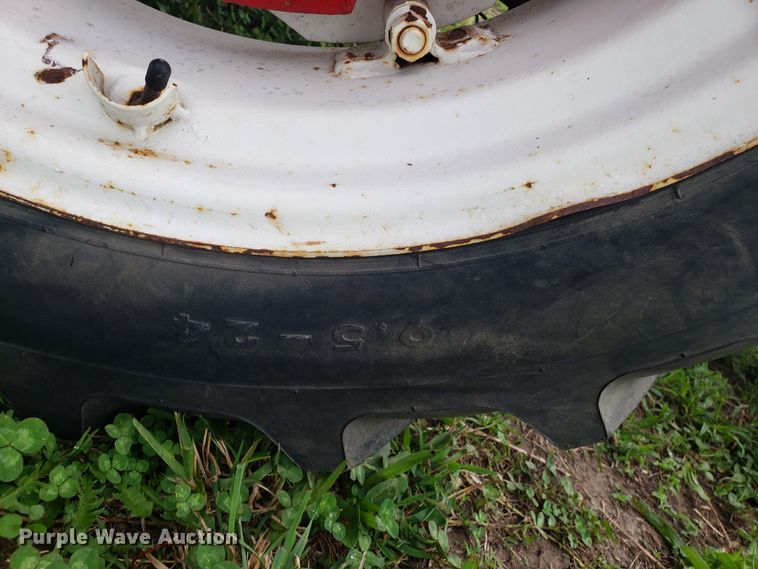 image for item DH4557 Farm Pro 2425 tractor