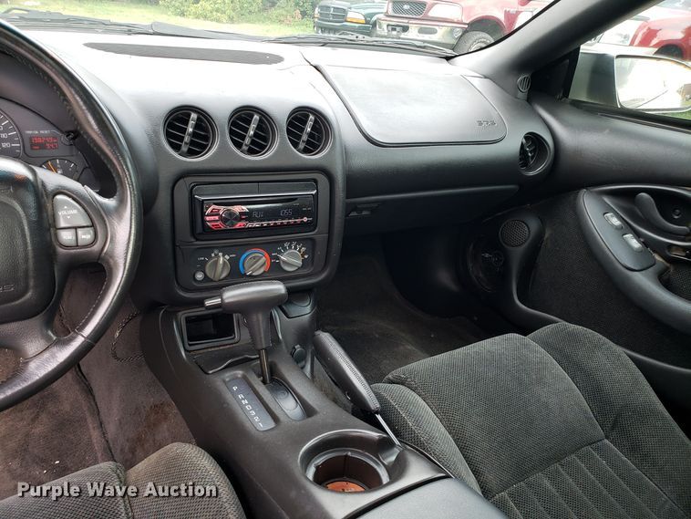 image for item DH4558 2002 Pontiac Firebird