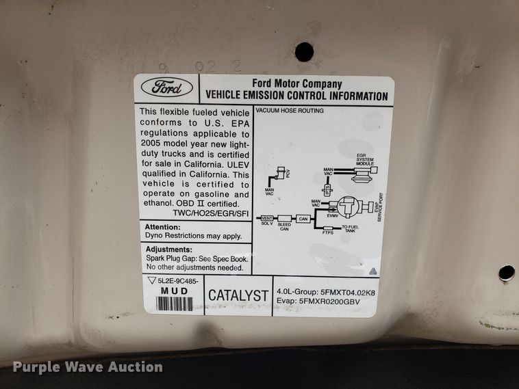 image for item DH4560 2005 Ford Explorer SUV