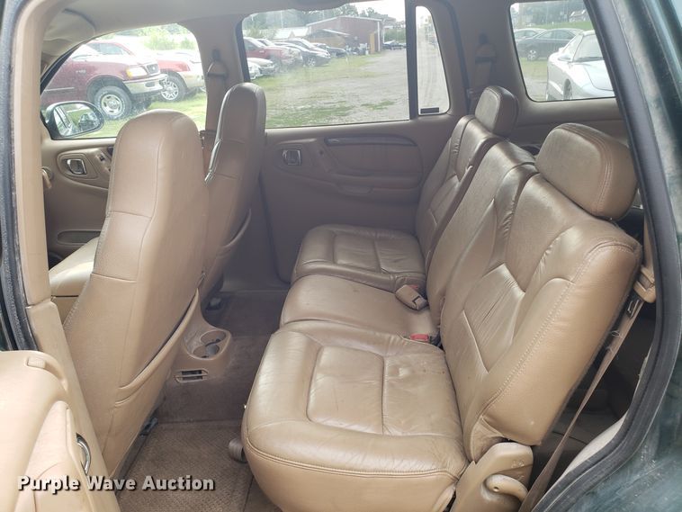 image for item DH4562 2000 Dodge Durango SUV