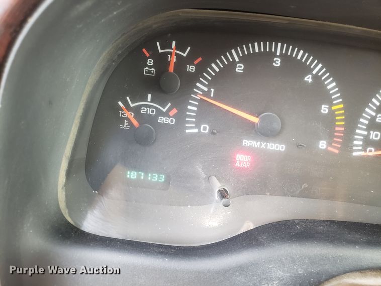 image for item DH4562 2000 Dodge Durango SUV