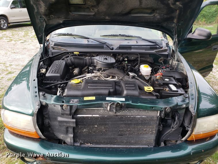 image for item DH4562 2000 Dodge Durango SUV