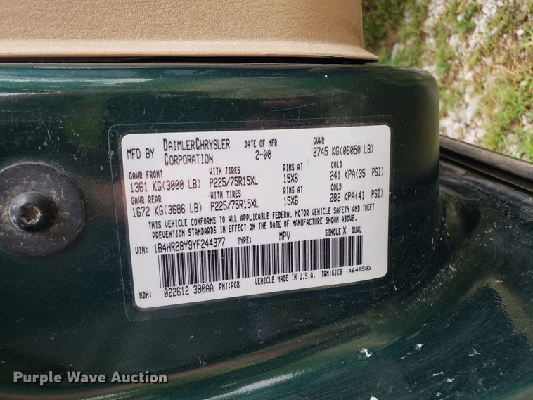 image for item DH4562 2000 Dodge Durango SUV