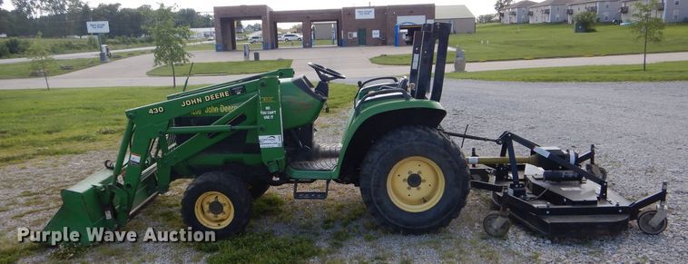 image for item DH6005 John Deere 4200 MFWD tractor