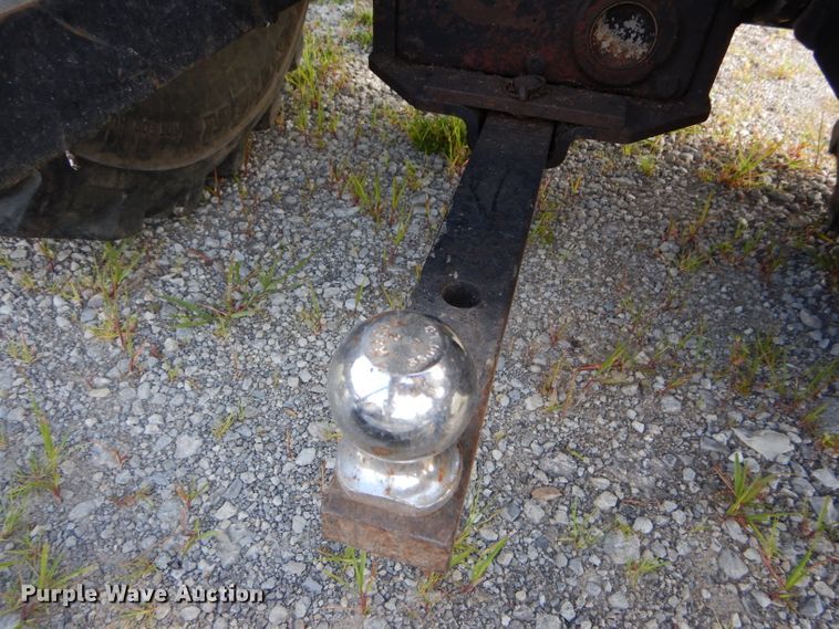 image for item DH6005 John Deere 4200 MFWD tractor