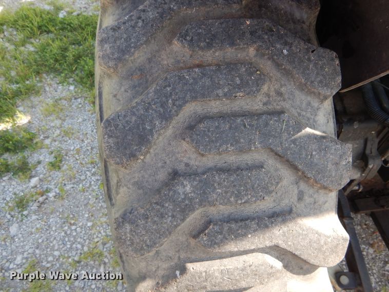 image for item DH6005 John Deere 4200 MFWD tractor