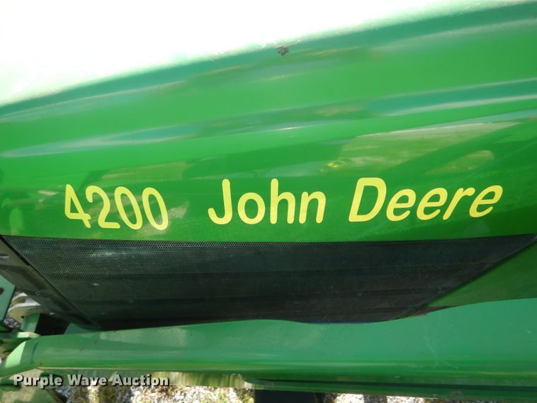 image for item DH6005 John Deere 4200 MFWD tractor
