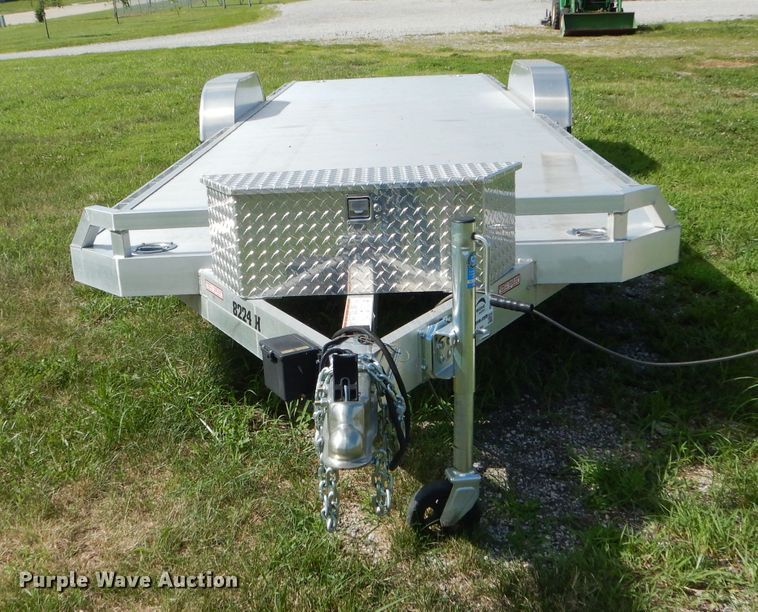 image for item DH6006 2018 Aluma 8224H utility trailer