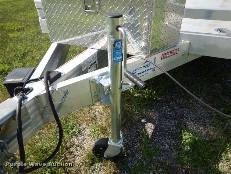 image for item DH6006 2018 Aluma 8224H utility trailer