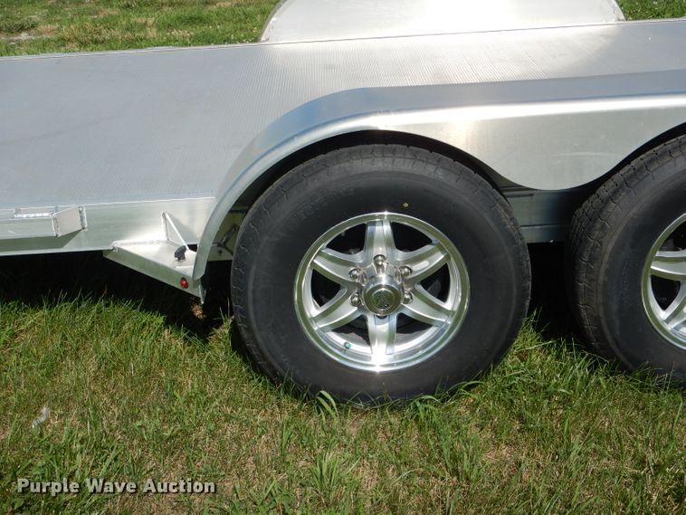 image for item DH6006 2018 Aluma 8224H utility trailer