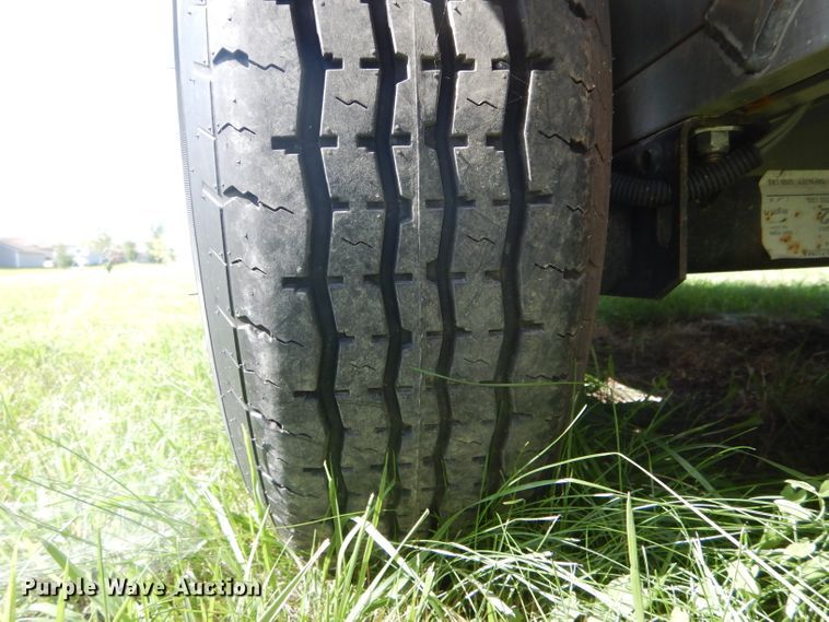 image for item DH6006 2018 Aluma 8224H utility trailer