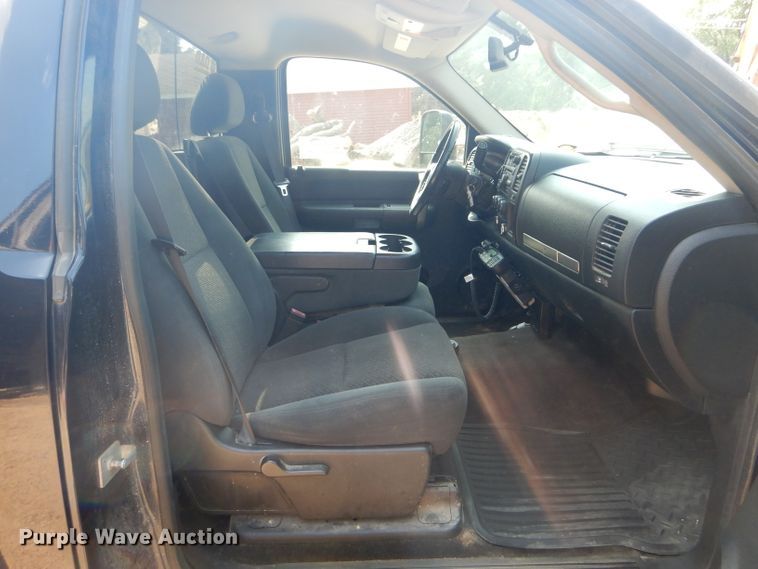 image for item DH6026 2008 Chevrolet Silverado 2500HD pickup truck