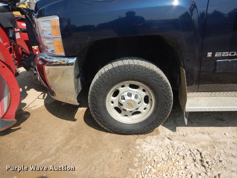 image for item DH6026 2008 Chevrolet Silverado 2500HD pickup truck
