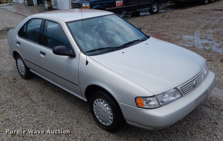 image for item DH6043 1995 Nissan Sentra GXE