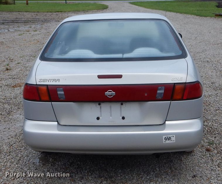 image for item DH6043 1995 Nissan Sentra GXE