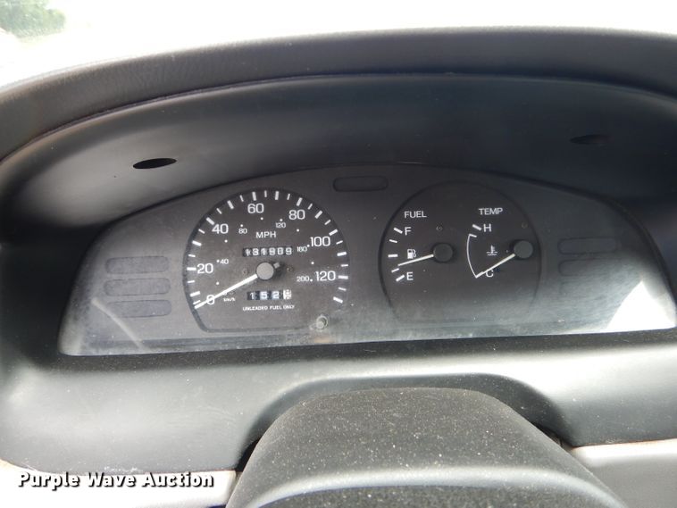 image for item DH6043 1995 Nissan Sentra GXE