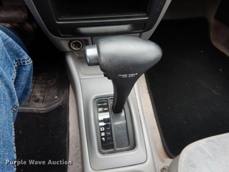 image for item DH6043 1995 Nissan Sentra GXE