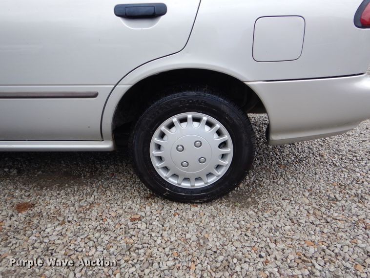 image for item DH6043 1995 Nissan Sentra GXE