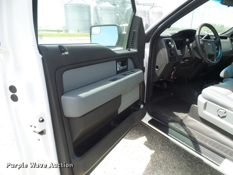 image for item DI0546 2012 Ford F150 SuperCab pickup truck