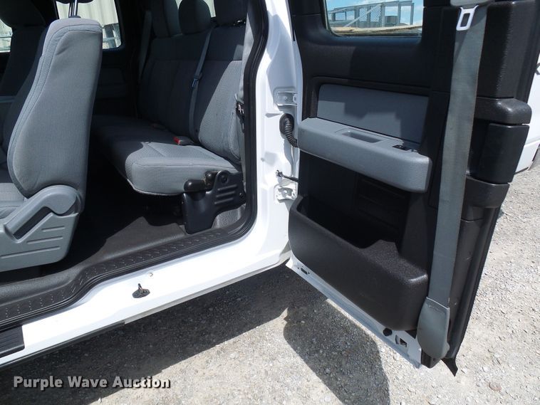 image for item DI0546 2012 Ford F150 SuperCab pickup truck