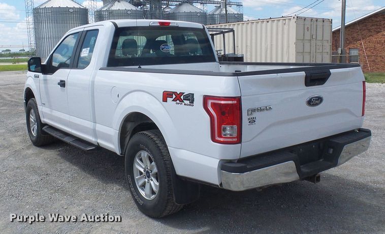 image for item DI0550 2015 Ford F150 SuperCab pickup truck