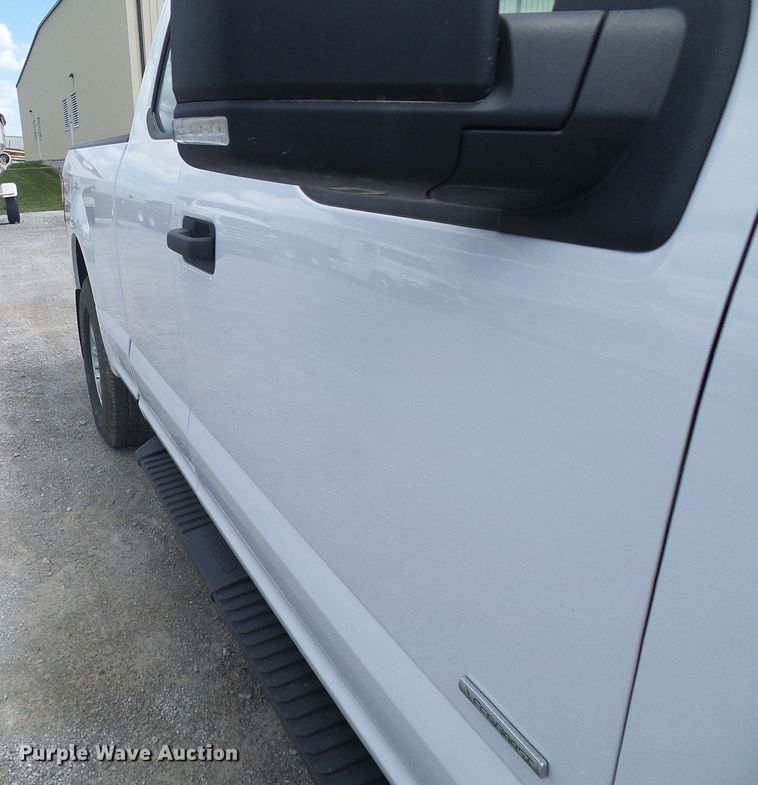 image for item DI0550 2015 Ford F150 SuperCab pickup truck