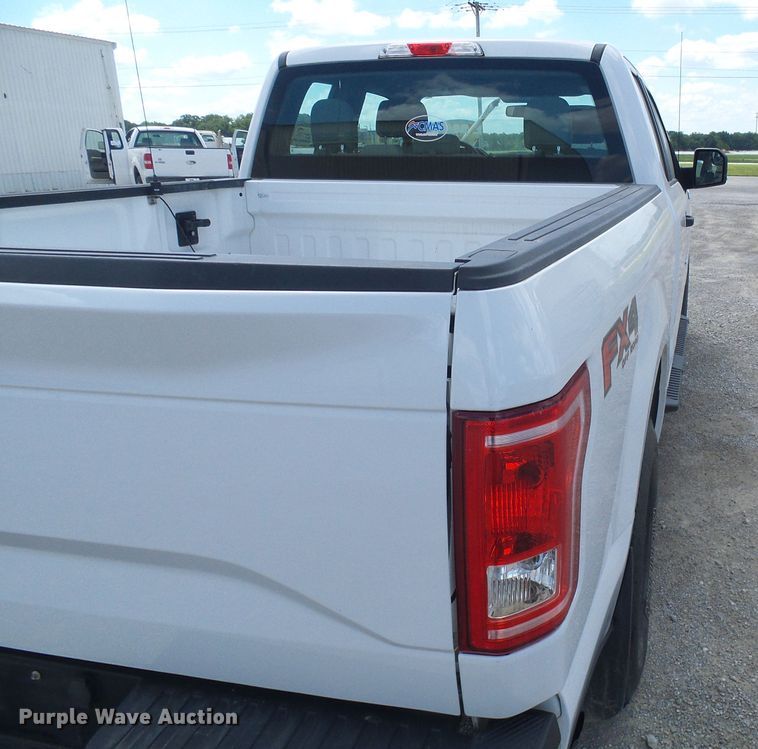 image for item DI0550 2015 Ford F150 SuperCab pickup truck