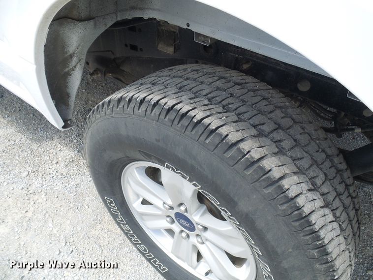 image for item DI0550 2015 Ford F150 SuperCab pickup truck