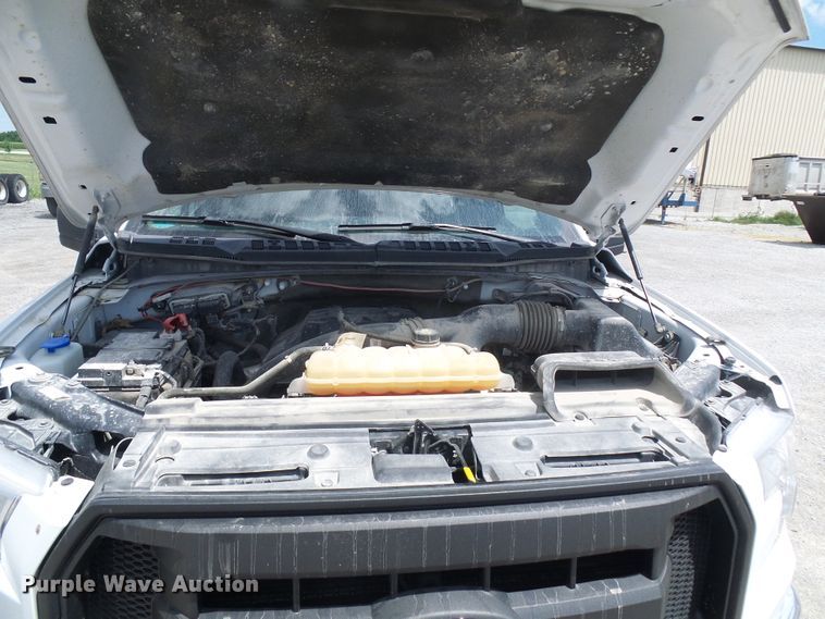 image for item DI0550 2015 Ford F150 SuperCab pickup truck