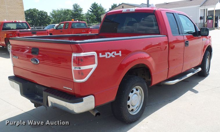 image for item DI0580 2013 Ford F150 SuperCab pickup truck