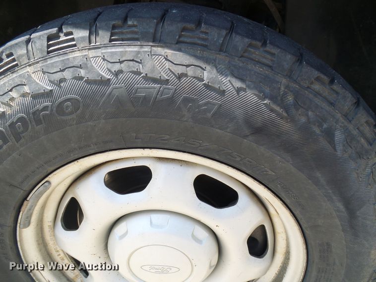 image for item DI0580 2013 Ford F150 SuperCab pickup truck