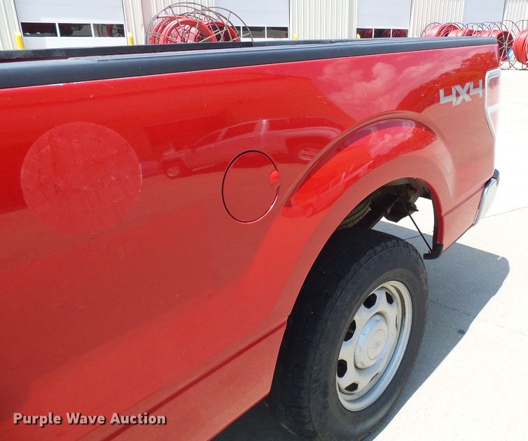 image for item DI0580 2013 Ford F150 SuperCab pickup truck