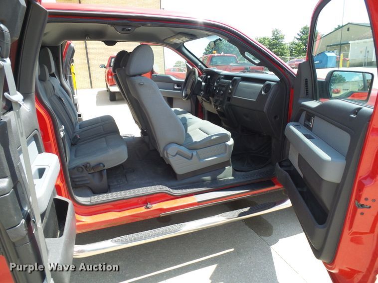 image for item DI0580 2013 Ford F150 SuperCab pickup truck