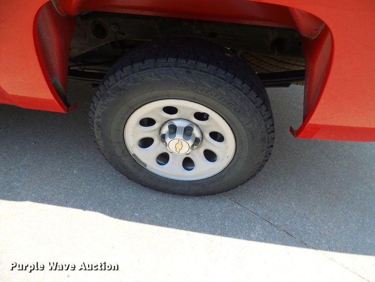 image for item DI0581 2011 Chevrolet Silverado 1500 Ext. Cab pickup truck