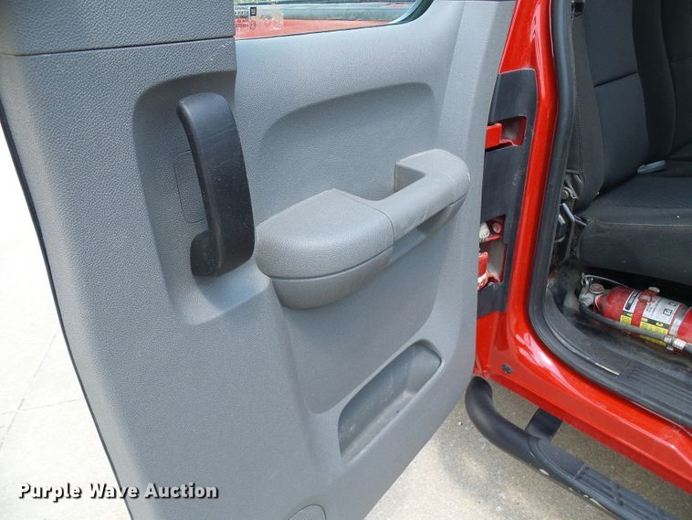 image for item DI0581 2011 Chevrolet Silverado 1500 Ext. Cab pickup truck