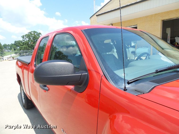 image for item DI0582 2008 Chevrolet Silverado 1500 Ext. Cab pickup truck