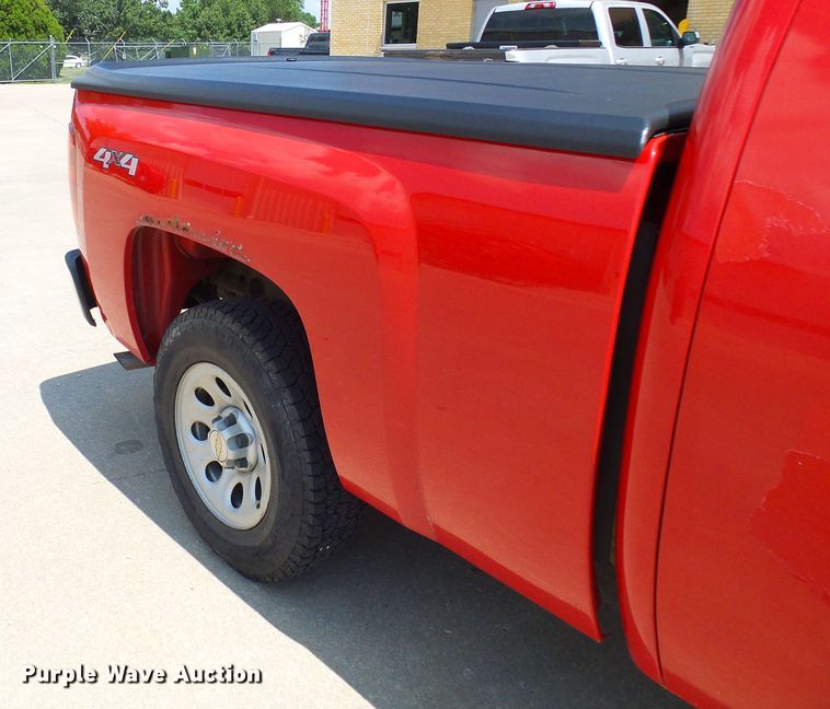 image for item DI0582 2008 Chevrolet Silverado 1500 Ext. Cab pickup truck