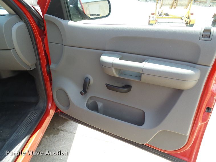 image for item DI0582 2008 Chevrolet Silverado 1500 Ext. Cab pickup truck