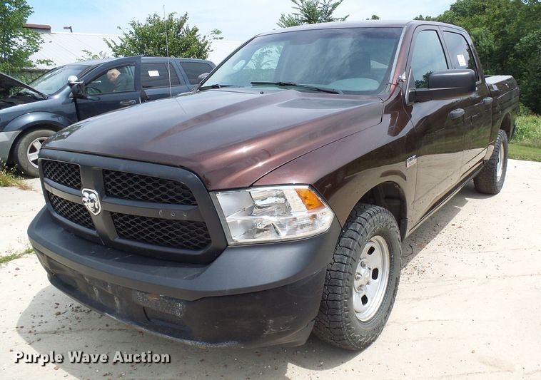 image for item DI0585 2013 Dodge Ram 1500 Crew Cab pickup truck