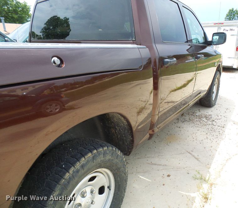 image for item DI0585 2013 Dodge Ram 1500 Crew Cab pickup truck