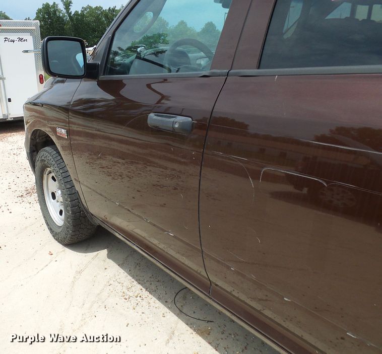 image for item DI0585 2013 Dodge Ram 1500 Crew Cab pickup truck