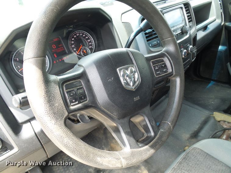 image for item DI0585 2013 Dodge Ram 1500 Crew Cab pickup truck