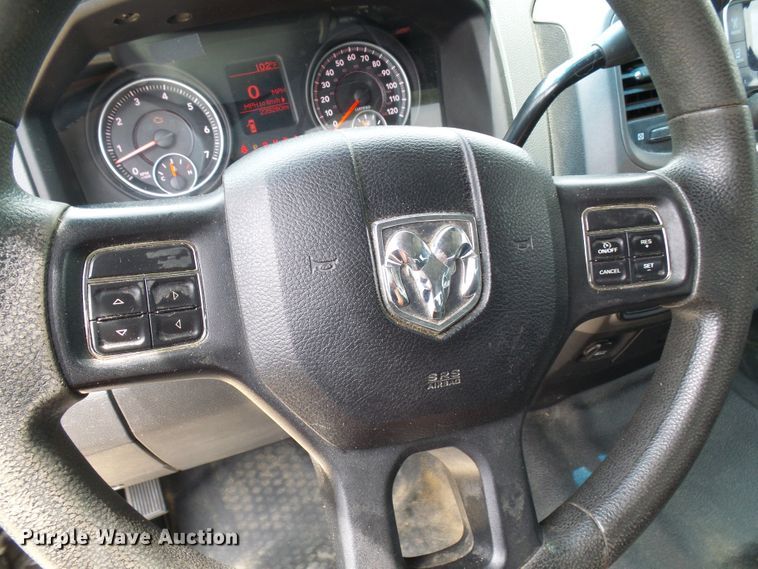 image for item DI0585 2013 Dodge Ram 1500 Crew Cab pickup truck